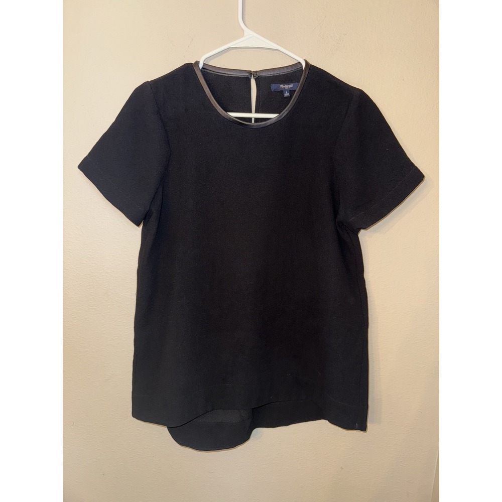 Madewell Black Short Sleeve Leather Trim Neckline Pleated Back Keyhole Top Small